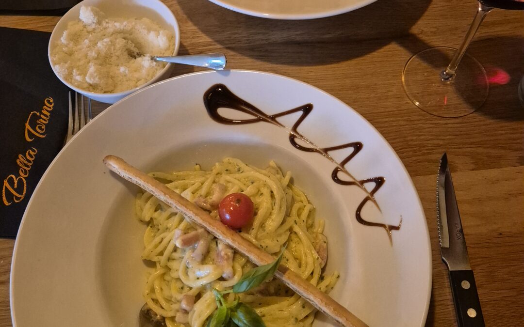 Pasta and fresh food during Vipassana integration week